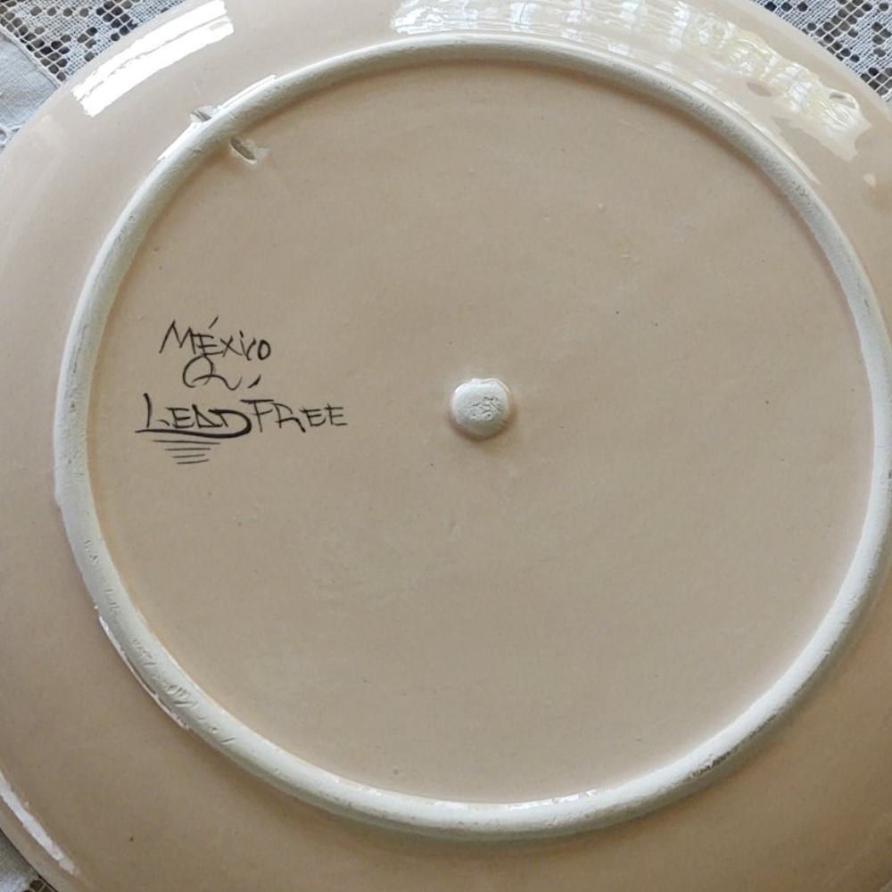 Mexican made ceramic colorful platter - Picture 2 of 4